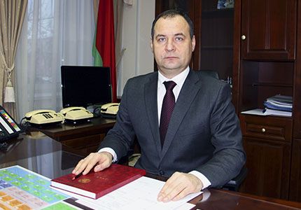 Председатель Госкомвоенпрома Роман Головченко проведет выездной прием граждан 18 октября в ОАО "2566 завод по ремонту радиоэлектронного вооружения" Председатель Госкомвоенпрома Роман Головченко проведет выездной прием граждан 18 октября в ОАО "2566 завод по ремонту радиоэлектронного вооружения"